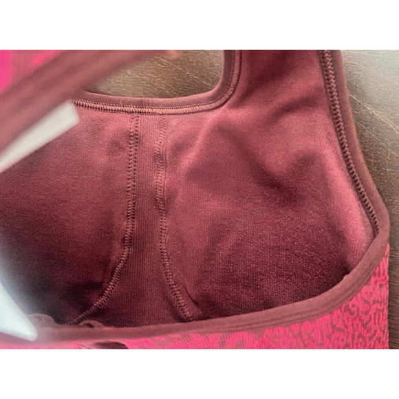 NEW GymShark Adapt Animal Seamless Crop Tank Reef XS Cherry Brown PINK XS XSMALL - Picture 3 of 8